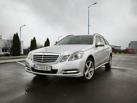 Серый Мерседес Е-Класс, объемом двигателя 2.14 л и пробегом 318 тыс. км за 13800 $, фото 1 на Automoto.ua