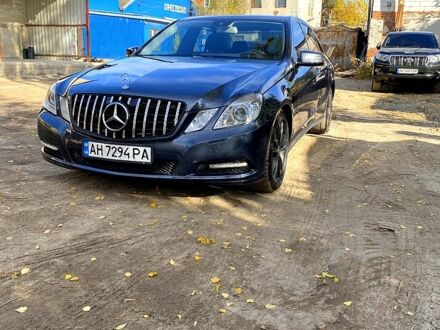 Мерседес Е-Класс 2012 в Харькове на Automoto.ua Серый Мерседес Е-Класс, объемом двигателя 2.1 л и пробегом 290 тыс. км за 10500 $, фото 1 на Automoto.ua