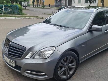 Сірий Мерседес Е-Клас, об'ємом двигуна 3 л та пробігом 342 тис. км за 15800 $, фото 1 на Automoto.ua