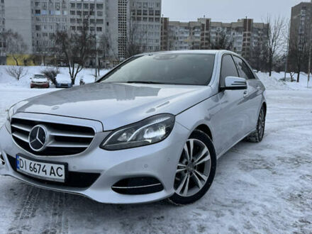 Серый Мерседес Е-Класс, объемом двигателя 1.99 л и пробегом 146 тыс. км за 17999 $, фото 1 на Automoto.ua