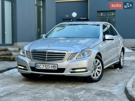 Сірий Мерседес Е-Клас, об'ємом двигуна 2.2 л та пробігом 275 тис. км за 11200 $, фото 1 на Automoto.ua