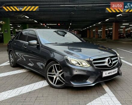 Серый Мерседес Е-Класс, объемом двигателя 2.99 л и пробегом 300 тыс. км за 22990 $, фото 1 на Automoto.ua