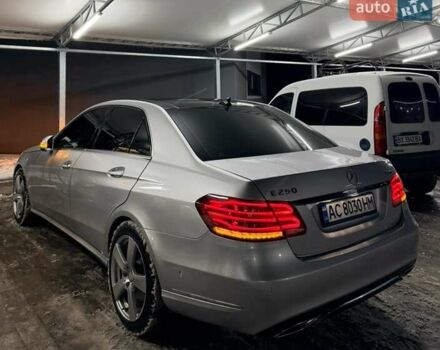 Сірий Мерседес Е-Клас, об'ємом двигуна 2.2 л та пробігом 218 тис. км за 18600 $, фото 1 на Automoto.ua
