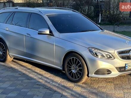 Мерседес Е-Класс 2015 в Вараш (Кузнецовск) на Automoto.ua Серый Мерседес Е-Класс, объемом двигателя 2.14 л и пробегом 208 тыс. км за 14000 $, фото 1 на Automoto.ua