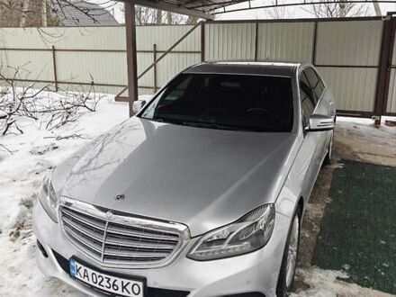 Серый Мерседес Е-Класс, объемом двигателя 2.1 л и пробегом 152 тыс. км за 18500 $, фото 1 на Automoto.ua