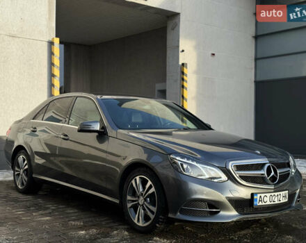 Сірий Мерседес Е-Клас, об'ємом двигуна 2.14 л та пробігом 366 тис. км за 16499 $, фото 1 на Automoto.ua