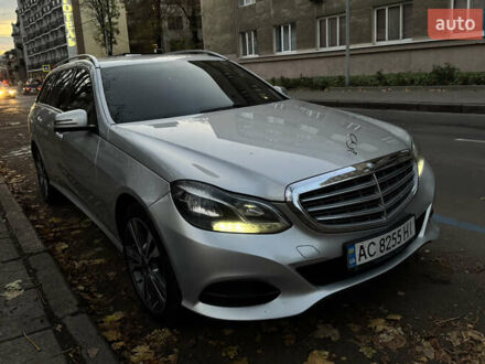 Мерседес Е-Класс 2015 в Ковель на Automoto.ua Серый Мерседес Е-Класс, объемом двигателя 2.2 л и пробегом 280 тыс. км за 10399 $, фото 1 на Automoto.ua