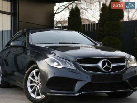 Сірий Мерседес Е-Клас, об'ємом двигуна 1.99 л та пробігом 139 тис. км за 19899 $, фото 1 на Automoto.ua