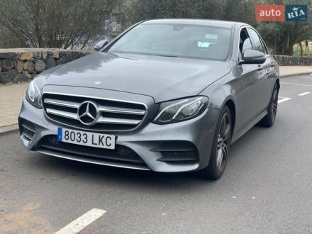 Серый Мерседес Е-Класс, объемом двигателя 1.95 л и пробегом 140 тыс. км за 18536 $, фото 1 на Automoto.ua