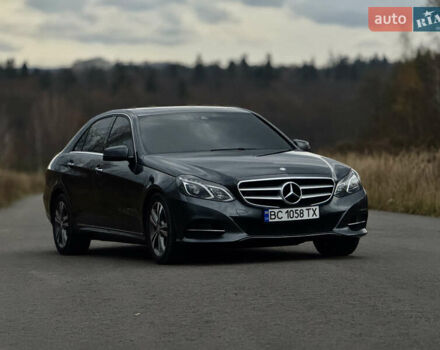Серый Мерседес Е-Класс, объемом двигателя 2.14 л и пробегом 166 тыс. км за 23000 $, фото 1 на Automoto.ua