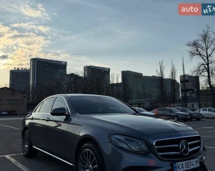 Серый Мерседес Е-Класс, объемом двигателя 1.99 л и пробегом 114 тыс. км за 32000 $, фото 1 на Automoto.ua