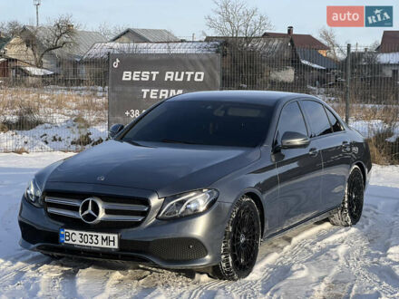 Сірий Мерседес Е-Клас, об'ємом двигуна 1.95 л та пробігом 333 тис. км за 27950 $, фото 1 на Automoto.ua