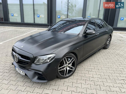 Серый Мерседес Е-Класс, объемом двигателя 3 л и пробегом 116 тыс. км за 53990 $, фото 1 на Automoto.ua