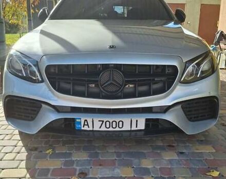 Сірий Мерседес Е-Клас, об'ємом двигуна 1.95 л та пробігом 183 тис. км за 20500 $, фото 1 на Automoto.ua