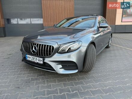 Серый Мерседес Е-Класс, объемом двигателя 1.99 л и пробегом 95 тыс. км за 27000 $, фото 1 на Automoto.ua