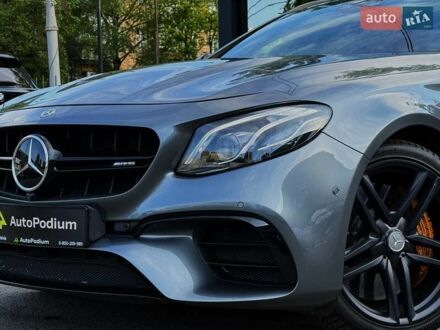 Мерседес Е-Класс 2018 в Киеве на Automoto.ua Серый Мерседес Е-Класс, объемом двигателя 3.98 л и пробегом 70 тыс. км за 61999 $, фото 1 на Automoto.ua