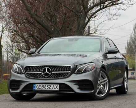 Серый Мерседес Е-Класс, объемом двигателя 2 л и пробегом 112 тыс. км за 29000 $, фото 1 на Automoto.ua