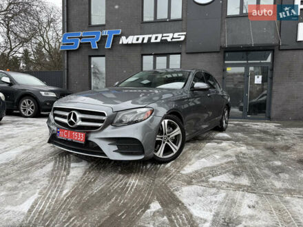 Серый Мерседес Е-Класс, объемом двигателя 2 л и пробегом 93 тыс. км за 32700 $, фото 1 на Automoto.ua