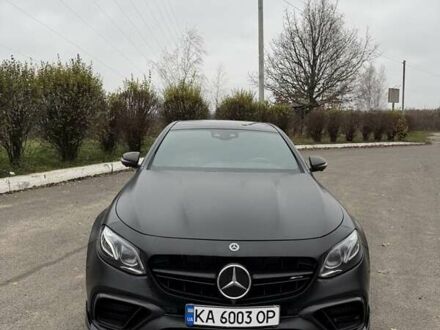 Серый Мерседес Е-Класс, объемом двигателя 3.98 л и пробегом 97 тыс. км за 79500 $, фото 1 на Automoto.ua