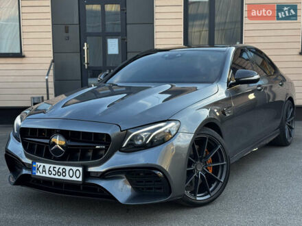 Мерседес Е-Клас 2018 у Києві на Automoto.ua Сірий Мерседес Е-Клас, об'ємом двигуна 3 л та пробігом 110 тис. км за 46500 $, фото 1 на Automoto.ua