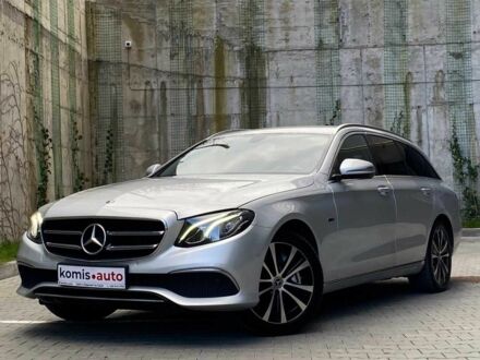 Мерседес Е-Клас 2019 у Хмельницькому на Automoto.ua Сірий Мерседес Е-Клас, об'ємом двигуна 1.95 л та пробігом 397 тис. км за 23499 $, фото 1 на Automoto.ua