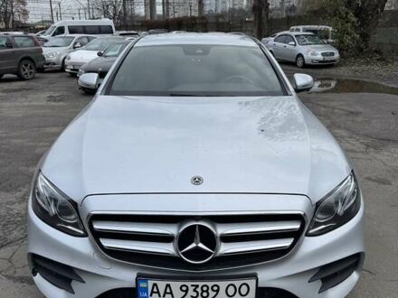 Сірий Мерседес Е-Клас, об'ємом двигуна 1.99 л та пробігом 123 тис. км за 39000 $, фото 1 на Automoto.ua