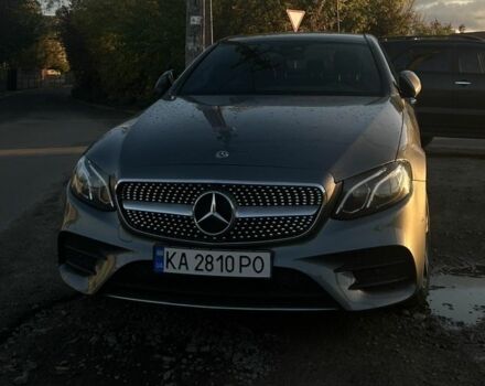 Серый Мерседес Е-Класс, объемом двигателя 2 л и пробегом 58 тыс. км за 35000 $, фото 1 на Automoto.ua