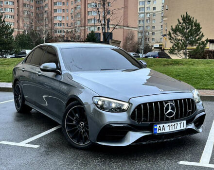 Серый Мерседес Е-Класс, объемом двигателя 2 л и пробегом 77 тыс. км за 38999 $, фото 1 на Automoto.ua