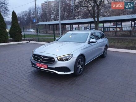 Мерседес Е-Клас 2021 у Києві на Automoto.ua Сірий Мерседес Е-Клас, об'ємом двигуна 2 л та пробігом 73 тис. км за 38999 $, фото 1 на Automoto.ua