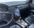 Синій Мерседес Е-Клас, об'ємом двигуна 3.2 л та пробігом 300 тис. км за 3000 $, фото 6 на Automoto.ua