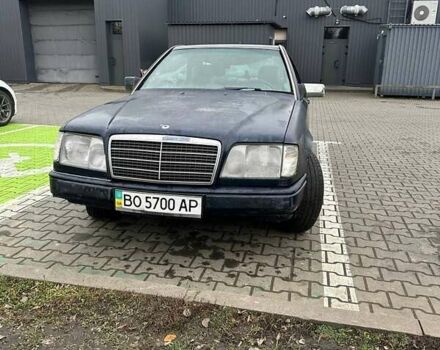 Синий Мерседес Е-Класс, объемом двигателя 2 л и пробегом 270 тыс. км за 2500 $, фото 7 на Automoto.ua