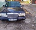Синий Мерседес Е-Класс, объемом двигателя 2 л и пробегом 260 тыс. км за 3500 $, фото 1 на Automoto.ua
