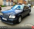Синій Мерседес Е-Клас, об'ємом двигуна 2 л та пробігом 380 тис. км за 4000 $, фото 2 на Automoto.ua