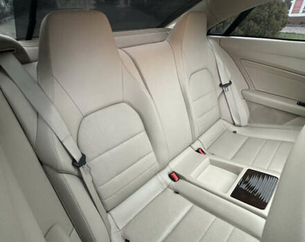 Синий Мерседес Е-Класс, объемом двигателя 3.5 л и пробегом 138 тыс. км за 18800 $, фото 29 на Automoto.ua