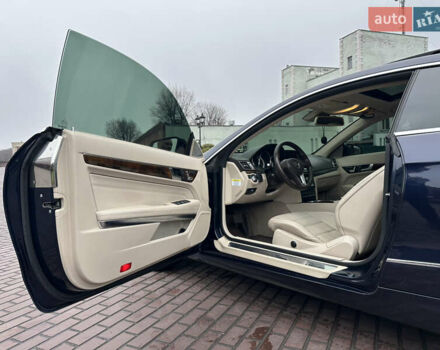 Синий Мерседес Е-Класс, объемом двигателя 3.5 л и пробегом 138 тыс. км за 18800 $, фото 21 на Automoto.ua