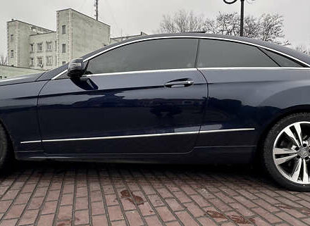 Синий Мерседес Е-Класс, объемом двигателя 3.5 л и пробегом 138 тыс. км за 18800 $, фото 18 на Automoto.ua