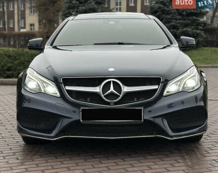 Синий Мерседес Е-Класс, объемом двигателя 3.5 л и пробегом 138 тыс. км за 18800 $, фото 5 на Automoto.ua