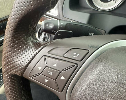 Синий Мерседес Е-Класс, объемом двигателя 3.5 л и пробегом 138 тыс. км за 18800 $, фото 43 на Automoto.ua