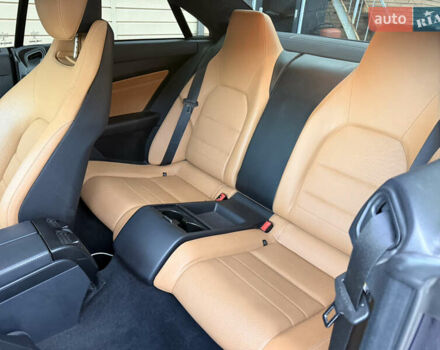 Синий Мерседес Е-Класс, объемом двигателя 3.5 л и пробегом 122 тыс. км за 17000 $, фото 17 на Automoto.ua