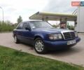Синий Мерседес Е-Класс, объемом двигателя 2 л и пробегом 355 тыс. км за 3100 $, фото 4 на Automoto.ua