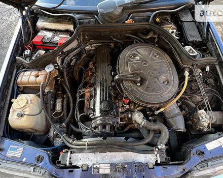 Синий Мерседес Е-Класс, объемом двигателя 2.6 л и пробегом 350 тыс. км за 3000 $, фото 9 на Automoto.ua