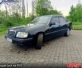 Синий Мерседес Е-Класс, объемом двигателя 2.5 л и пробегом 350 тыс. км за 2500 $, фото 1 на Automoto.ua