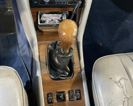 Синий Мерседес Е-Класс, объемом двигателя 2.5 л и пробегом 100 тыс. км за 1100 $, фото 8 на Automoto.ua