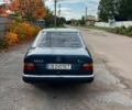Синій Мерседес Е-Клас, об'ємом двигуна 2.3 л та пробігом 400 тис. км за 1710 $, фото 4 на Automoto.ua