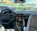 Синий Мерседес Е-Класс, объемом двигателя 2 л и пробегом 326 тыс. км за 3900 $, фото 12 на Automoto.ua