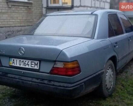 Синий Мерседес Е-Класс, объемом двигателя 2.55 л и пробегом 255 тыс. км за 2500 $, фото 1 на Automoto.ua