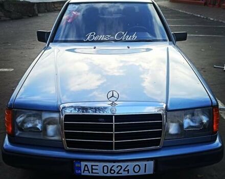 Синій Мерседес Е-Клас, об'ємом двигуна 2.3 л та пробігом 450 тис. км за 3000 $, фото 2 на Automoto.ua