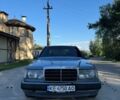 Синій Мерседес Е-Клас, об'ємом двигуна 2.3 л та пробігом 246 тис. км за 2050 $, фото 1 на Automoto.ua