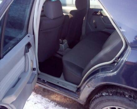 Синий Мерседес Е-Класс, объемом двигателя 0 л и пробегом 200 тыс. км за 1700 $, фото 1 на Automoto.ua