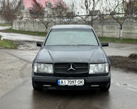 Синій Мерседес Е-Клас, об'ємом двигуна 2 л та пробігом 200 тис. км за 1490 $, фото 2 на Automoto.ua